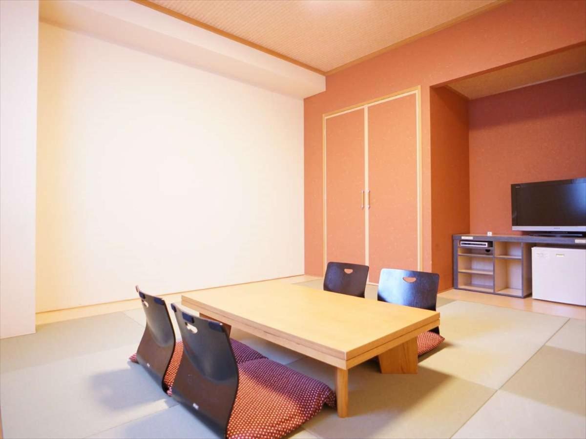 Green Rich Hotel Osaka Airport Ikeda  Zewnętrze zdjęcie