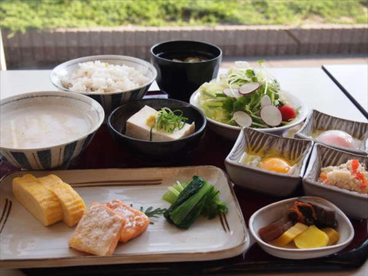 Green Rich Hotel Osaka Airport Ikeda  Zewnętrze zdjęcie