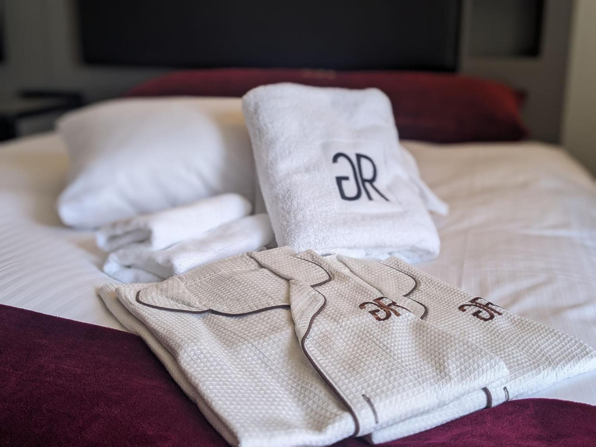 Green Rich Hotel Osaka Airport Ikeda  Zewnętrze zdjęcie