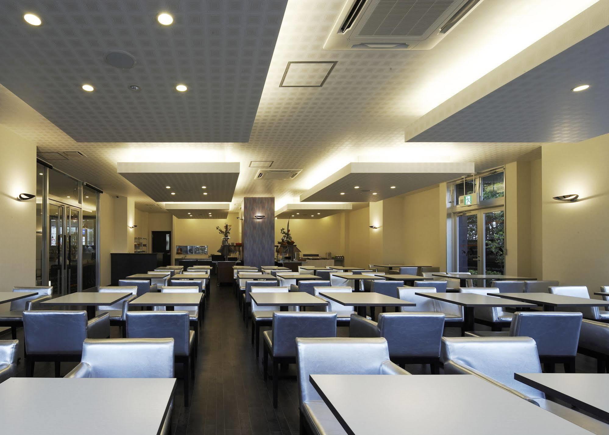 Green Rich Hotel Osaka Airport Ikeda  Zewnętrze zdjęcie