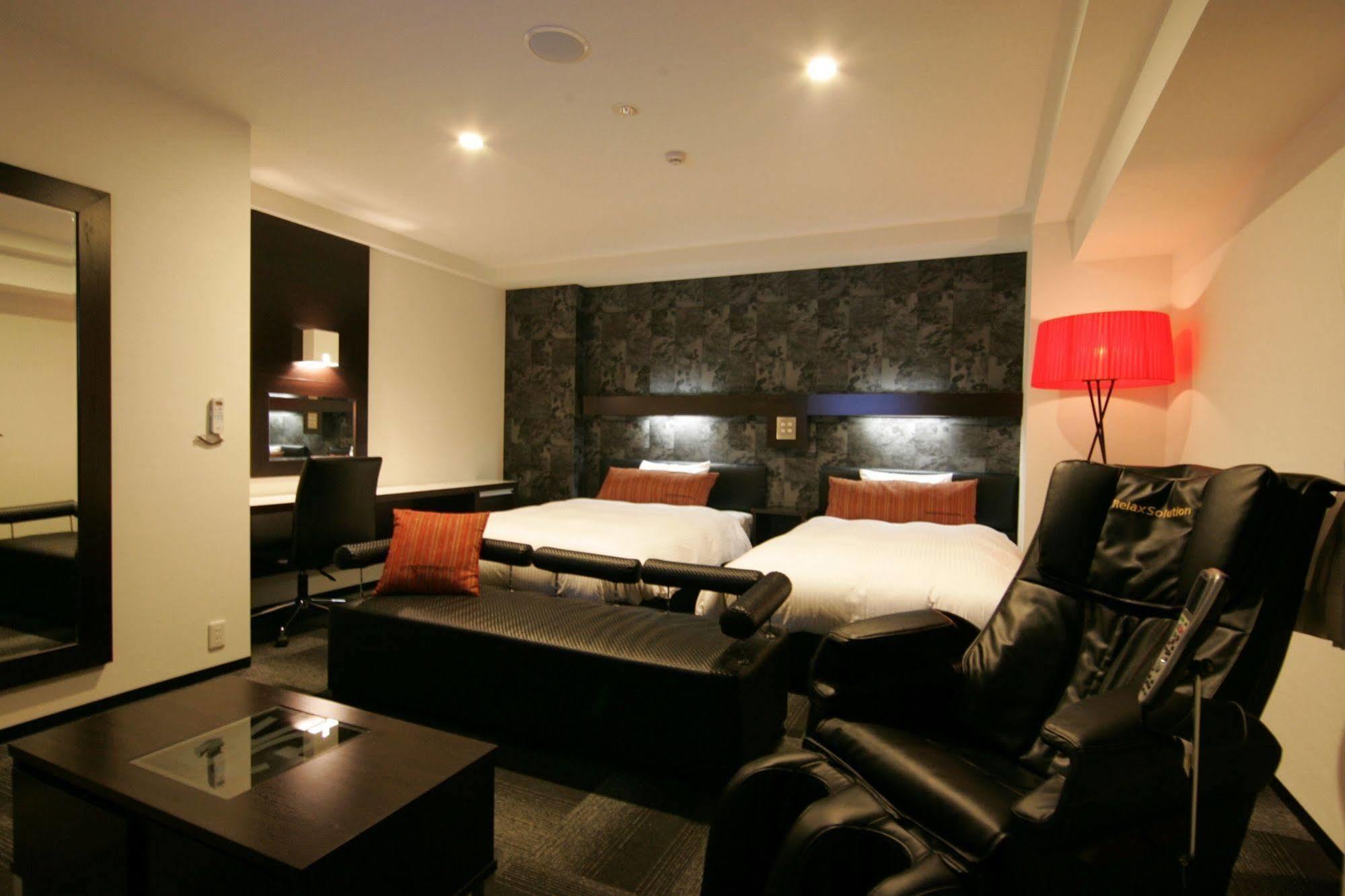 Green Rich Hotel Osaka Airport Ikeda  Zewnętrze zdjęcie